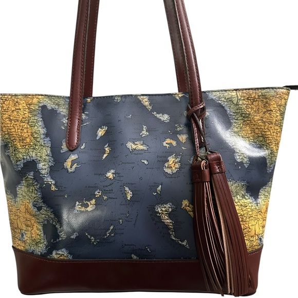 Patricia Nash Verzi Leather Greek World Map Studded Bottom Tote + Dust Bag Nwt❤️ - Picture 2 of 9